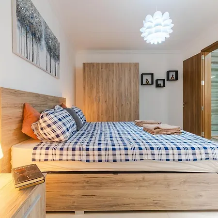 Brand New 3 Bdr 2 Bth Bugibba B8 * خليج سانت بول