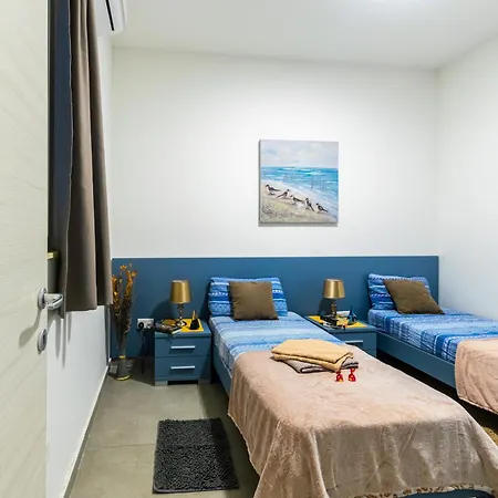 شقة Brand New 3 Bdr 2 Bth Bugibba B8 خليج سانت بول